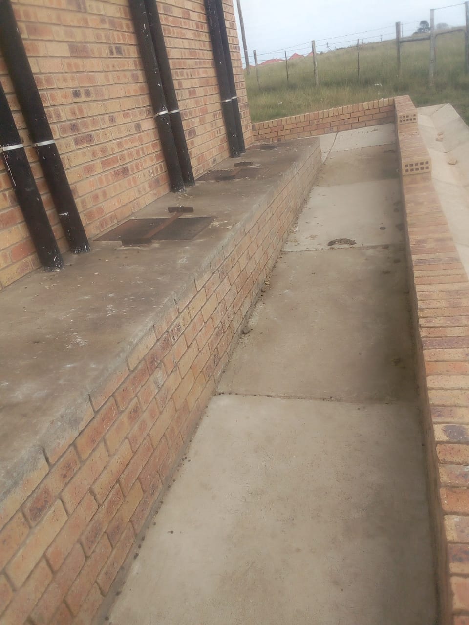 Camthisi water system maintenance